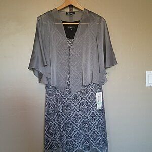 Metallic Lace Flapper Dress with Fringe and Capelet